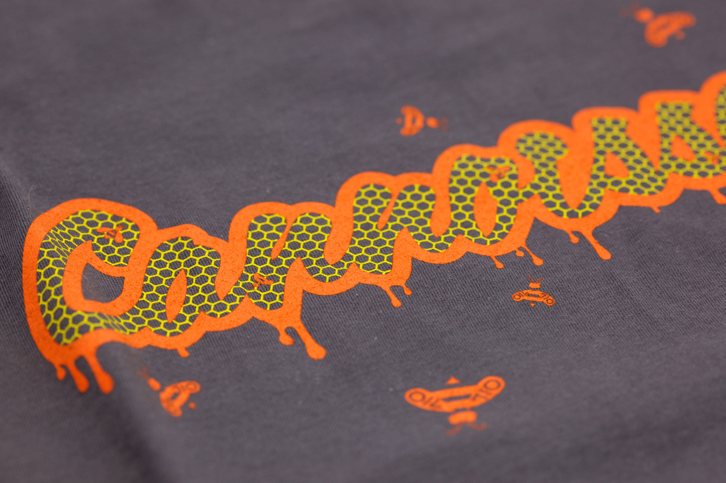 Cannoisseur® - Honey Bee Logotype T-Shirt